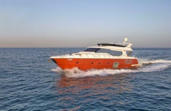 60 FT YATE MAJESTY 25 PERS